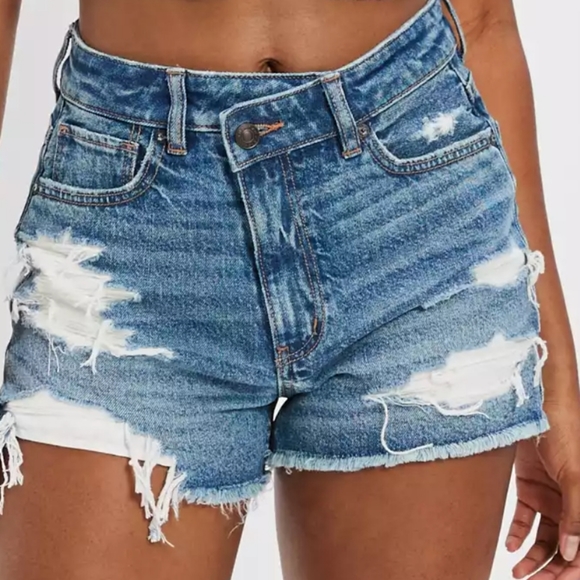 American Eagle Outfitters Pants - American Eagle Rip Jeans Shorts, size 2